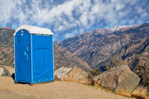 Best Restroom Trailer for Weddings  in Applewood, CO
