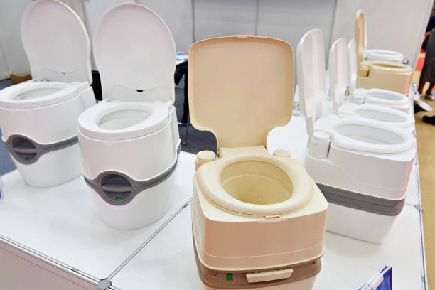 Best Portable Restroom Maintenance and Cleaning  in Applewood, CO